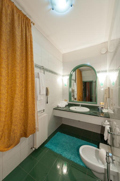 Hotel Villa Giulia Tortona Kamer foto