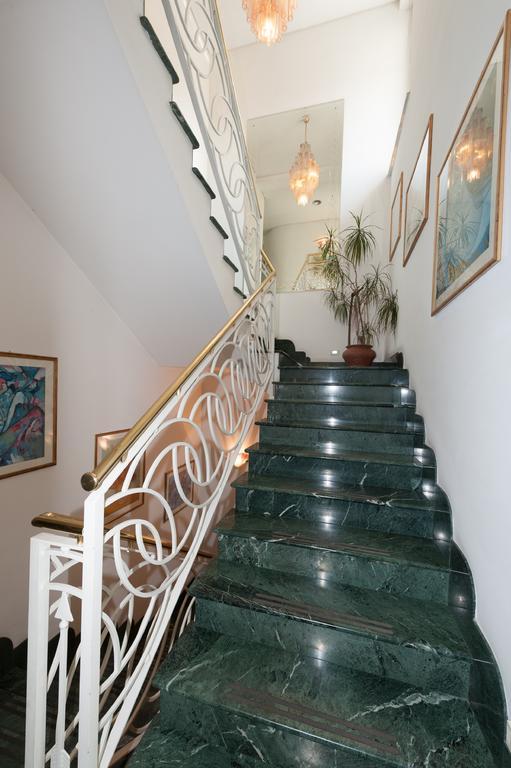 Hotel Villa Giulia Tortona Buitenkant foto